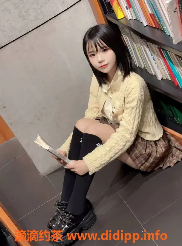 深圳楼凤资源信息,南山甜甜，800元69服务等你体验