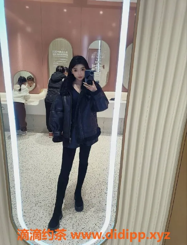 北京楼凤-北京北工大炎炎，25岁168cm，茶费8元