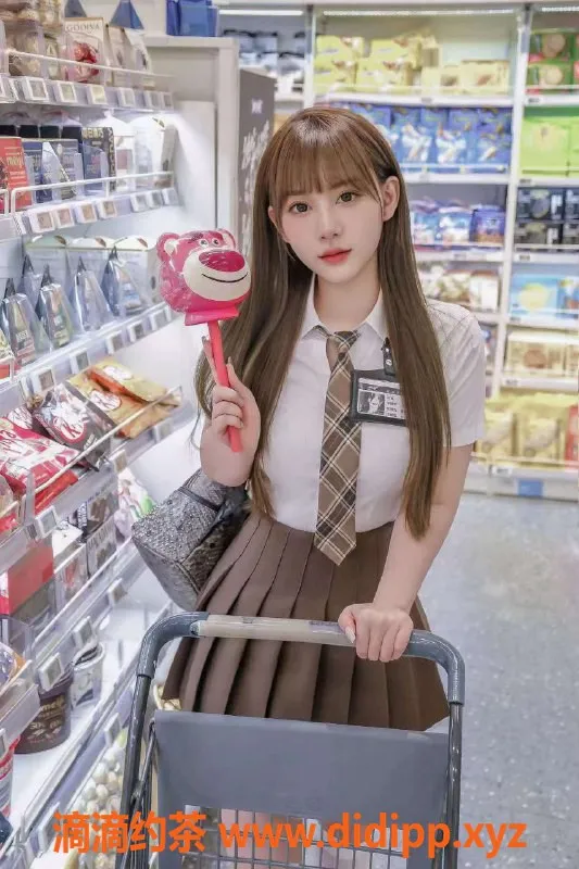 北京楼凤-朝阳大郊亭00后骚货 轻松享受实惠服务