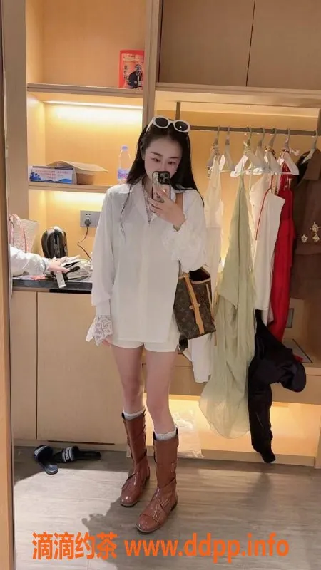 北京楼凤-北京立水桥南乐乐，激情洗澡服务，茶费6