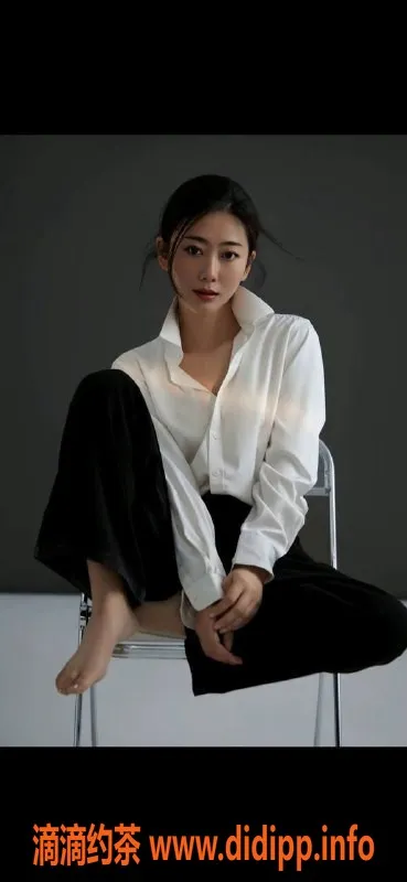 北京楼凤资源信息,北京天通苑猪猪，33岁167cm，胸围D，茶费5