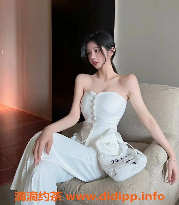 上海楼凤-普陀嫩妹沈佳妮，170cm身高E罩杯，2400起