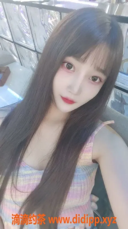 上海楼凤-闵行徐汇交界小野猫，颜值嫩妹C罩杯，1400元起