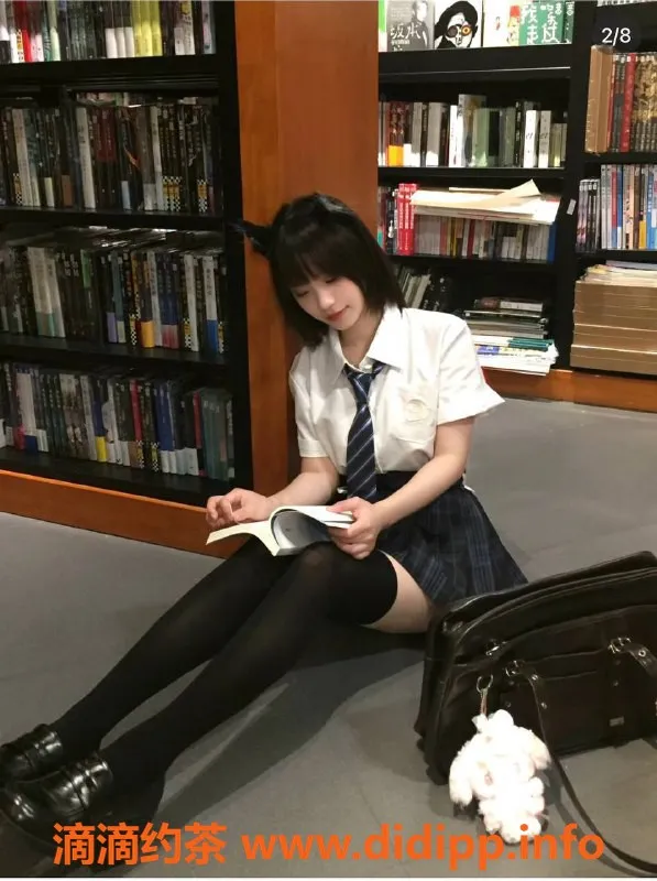 北京楼凤资源信息,北京双井婉清，21岁，164cm，95斤，性格温柔