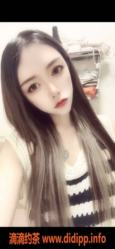 北京上门服务-顺义上门小雅，162cm乖巧女孩，服务超贴心