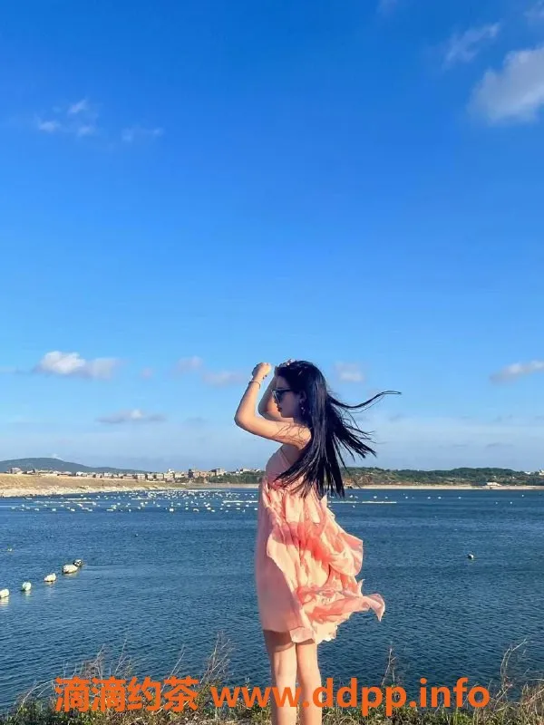 广州楼凤-黄埔乐乐，颜值与服务兼具的小姐姐