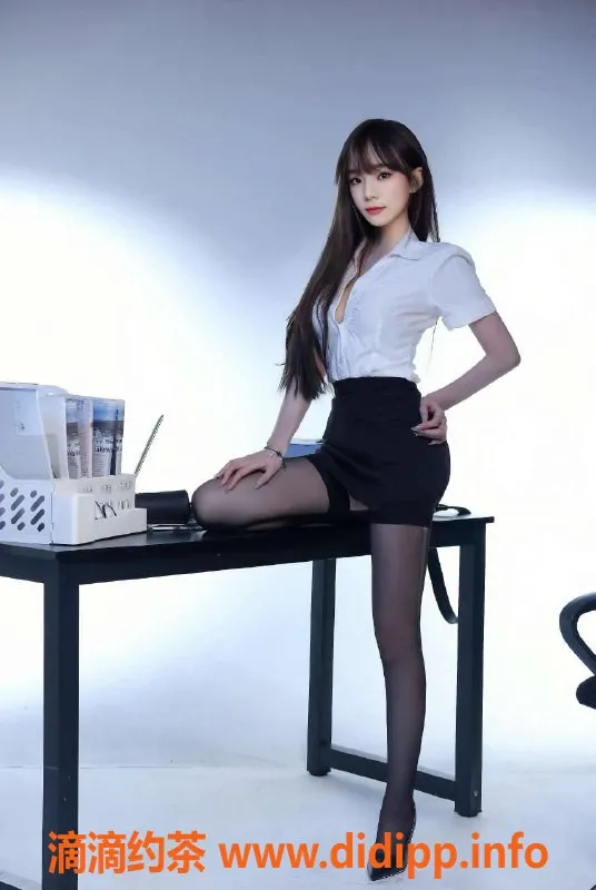 北京楼凤-丰台乐乐24岁，身高170，茶费仅7