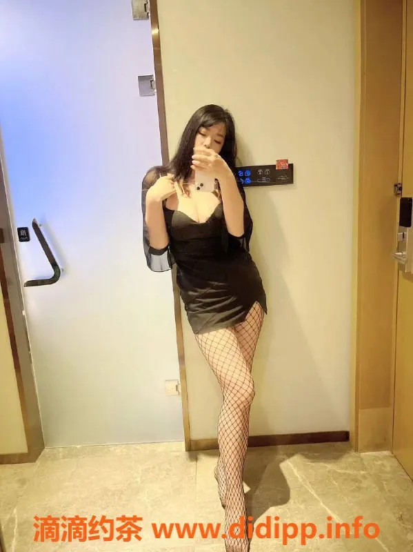 广州楼凤-天河姬蜜儿，69身材热情服务，舌吻体验超赞