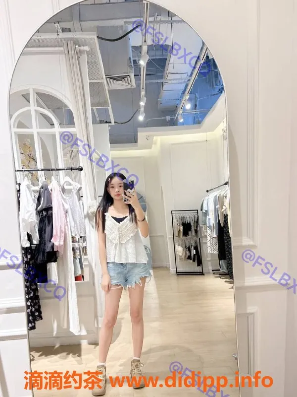 佛山楼凤-顺德容桂橙子，600元洗吹做服务值得体验