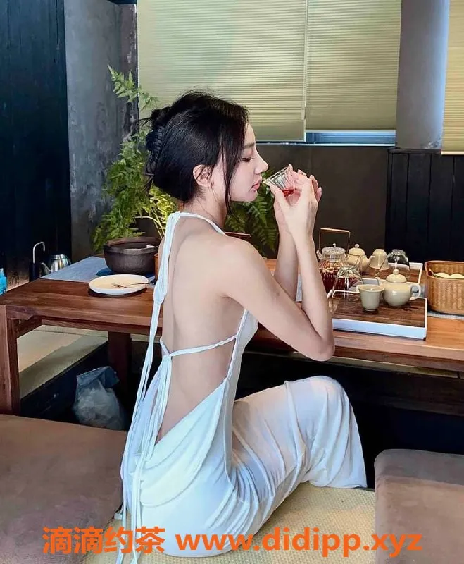 上海楼凤-普陀慎婕中圈小姐姐，2400PP绝对不踩雷