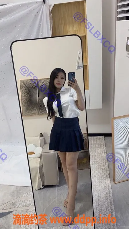 佛山楼凤-南海桂城西西，700元起，已视频验证