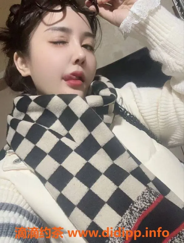 北京外围-北京大悦城美琪儿，巨乳极品，茶费6张