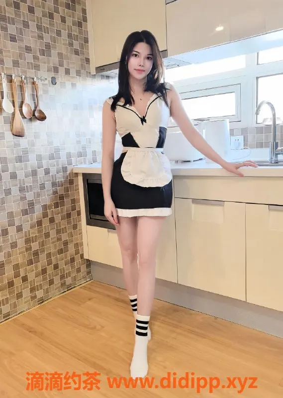 北京楼凤-98年温柔小骚，莞式技术流服务，价位亲民