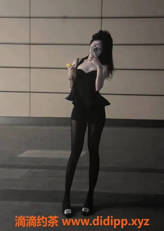 深圳楼凤-南山嫩妹小忆，1500P性价比超高！