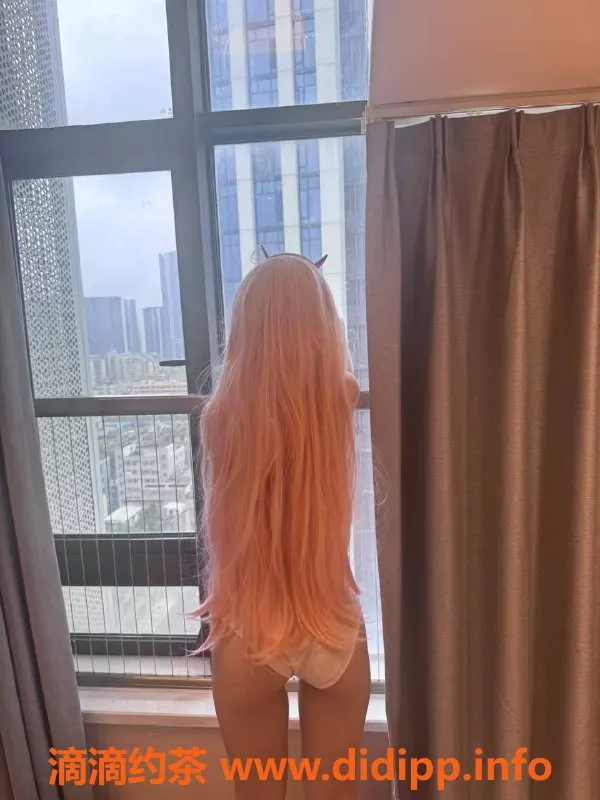 深圳楼凤-南山嫩妹小忆，1500P性价比超高！