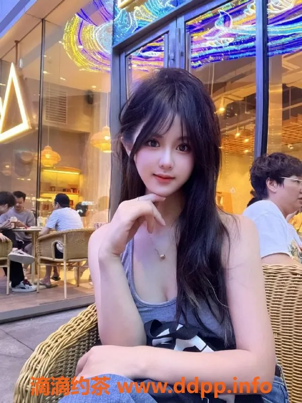 南京楼凤-秦淮区嘟啦，23岁158cm肤质佳女友型