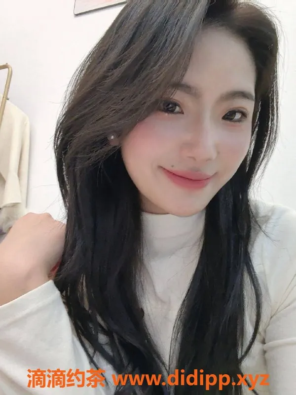 杭州楼凤-余杭区鬼鬼，身材168、55kg，D罩杯，超值服务！