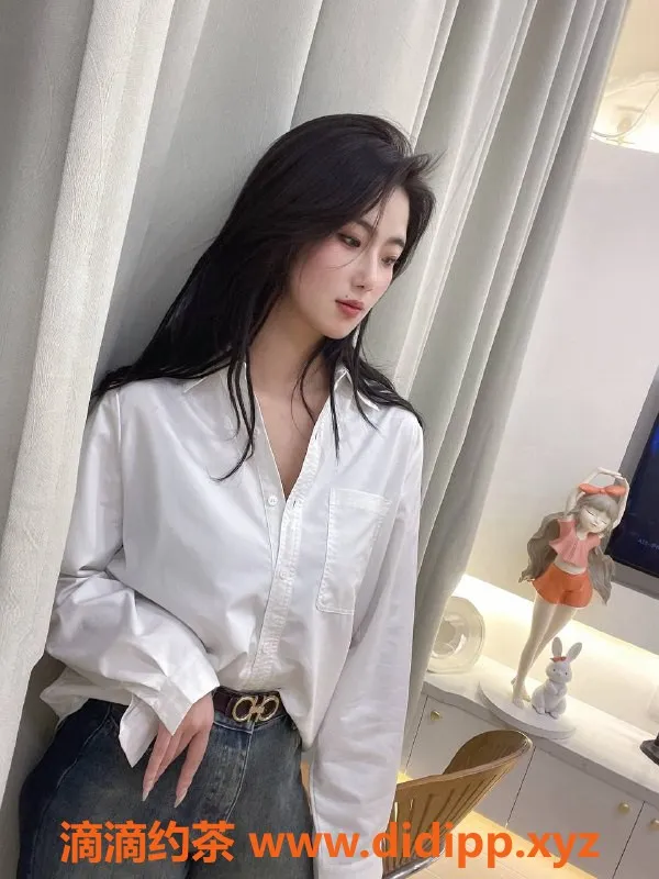 杭州楼凤资源信息,余杭区鬼鬼，身材168、55kg，D罩杯，超值服务！