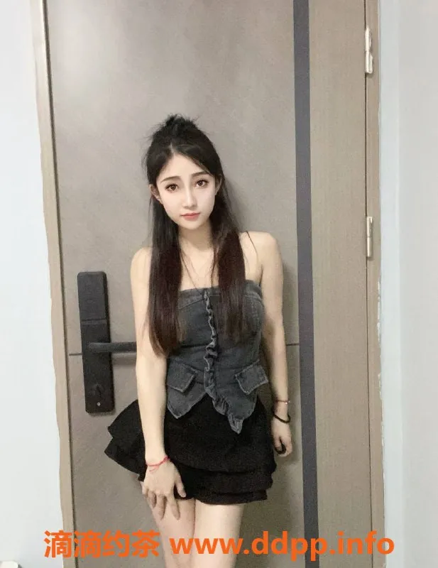 杭州楼凤-余杭区佳佳20岁，162cm，90斤，激情服务无限畅享