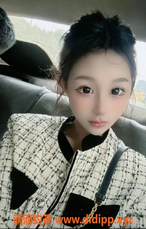 杭州楼凤-滨江区韩小冉，嫩妹美少女，166cm 45kg 1200元