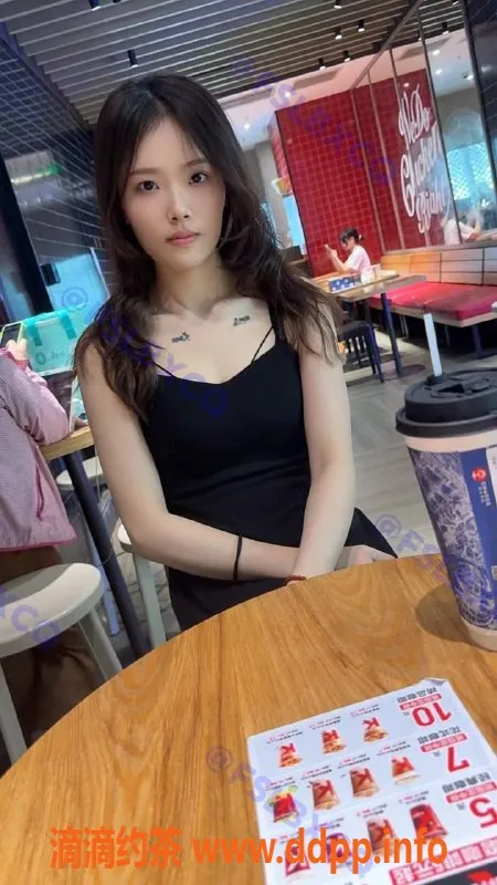 佛山楼凤-南海辰辰，1400PP舌吻服务，视频认证