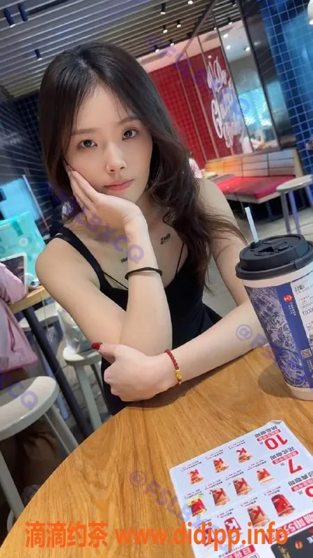 佛山楼凤-南海辰辰，1400PP舌吻服务，视频认证