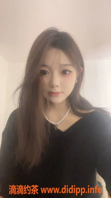 成都楼凤-成都成华区18岁可爱妹子，身高165，服务良好