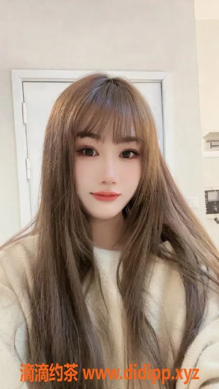 广州楼凤资源信息,白云骚骚老师，视频验证，700元约吗？