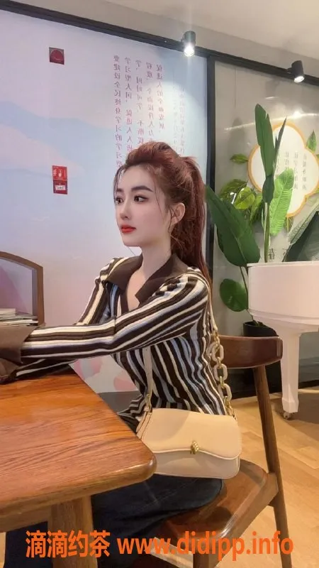 武汉楼凤-洪山区霏霏，5P 8PP 预约优惠来袭