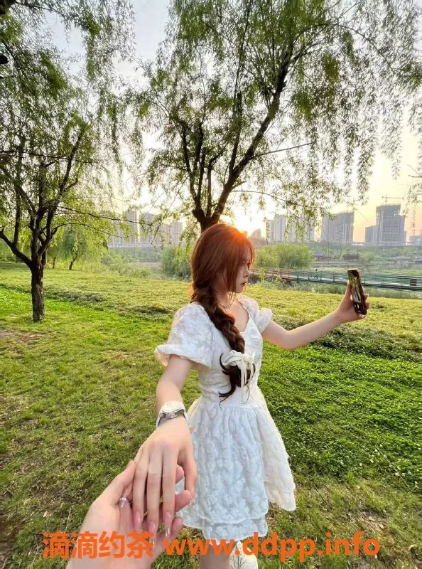 广州楼凤-天河嫩妹双双，视频验证，600元服务