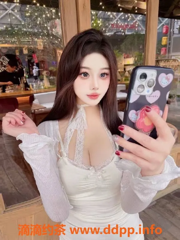 北京楼凤-朝阳高档00后小菠神，身高168，提供私密服务