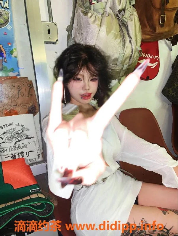 深圳楼凤-深圳南山鱼丸，166cm嫩妹，998元起