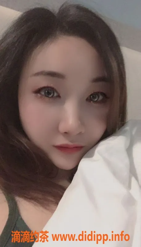 重庆楼凤-南依：新人首开优惠100，真心服务！