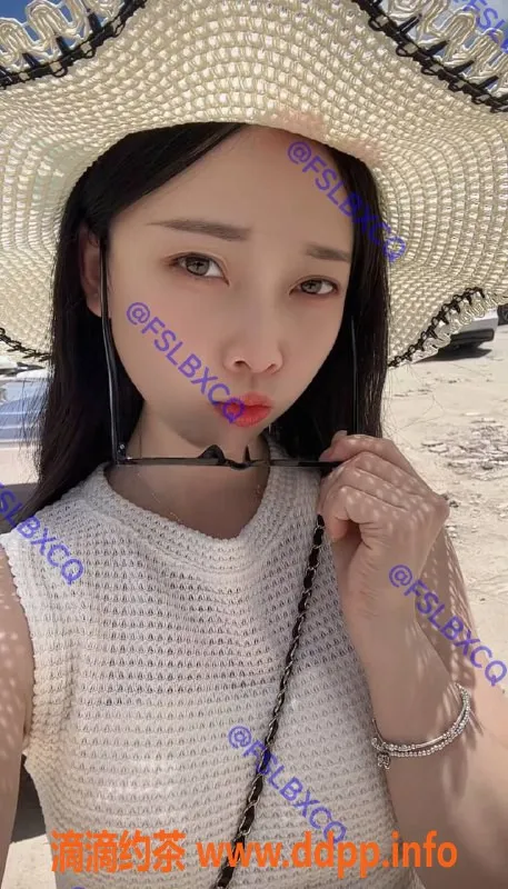 佛山楼凤-金沙洲可可，南海万达，洗吹做服务，价格超值