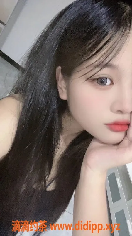 上海楼凤-闵行甜心，165cm大胸嫩妹，1500元起