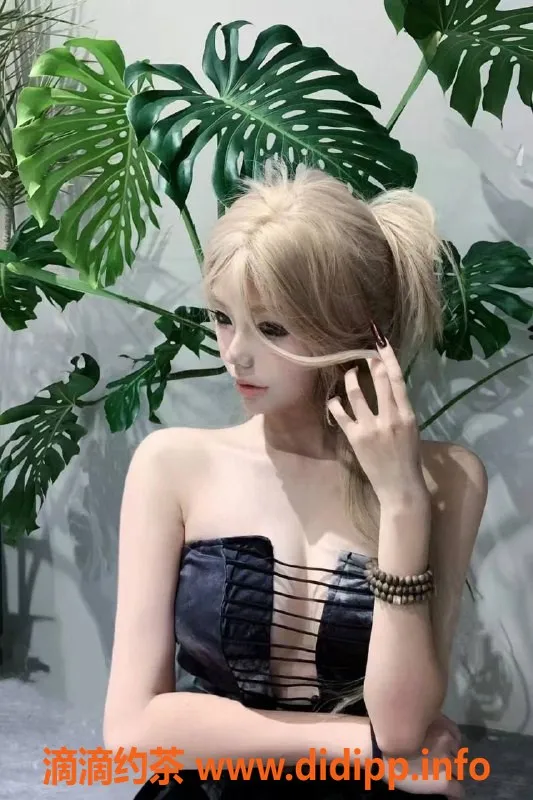 深圳楼凤-南山艺名鱼丸，998元舌吻、69服务等超值体验