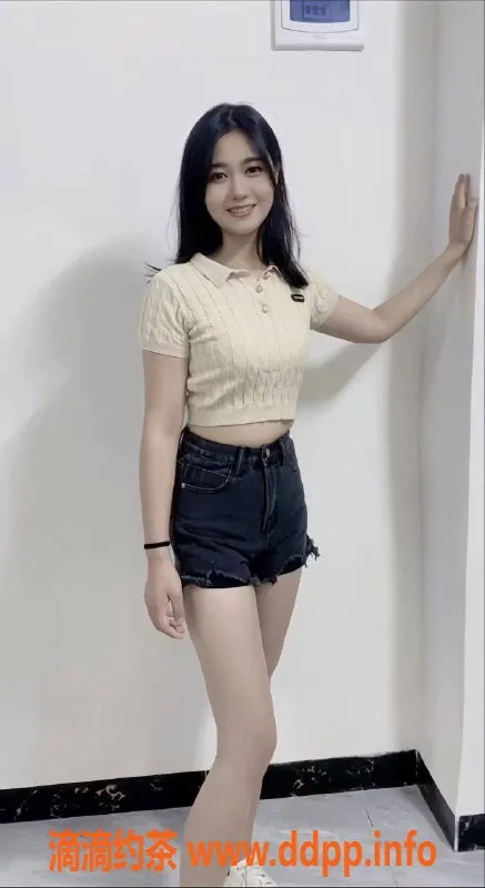 东莞楼凤-大朗18岁高挑美女晓妍，性价比超高！