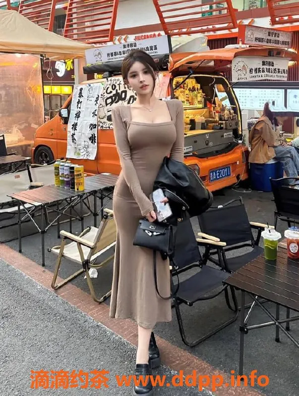 上海楼凤-闵行恩娜，身高165，体重45，超值服务1600起