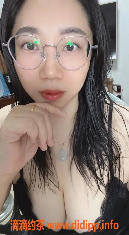 北京楼凤资源信息,丰台熟女猛🐄，36D大肉弹，亲民价位