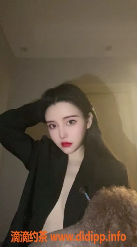 北京楼凤-朝阳98年冷白皮女神，168高挑身材，心动体验