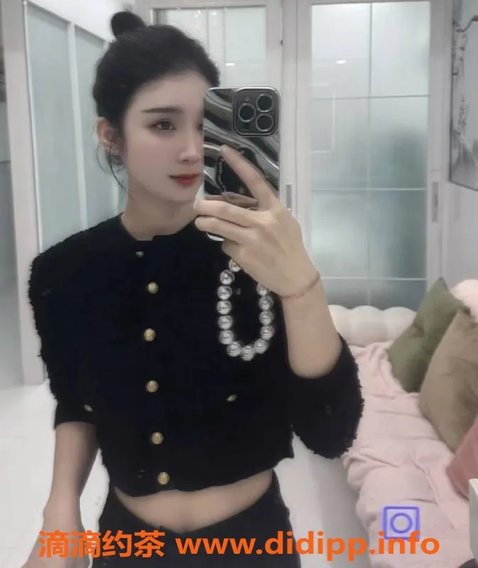 北京spa会所-海淀00后青春小妞，165身高诱人专服务