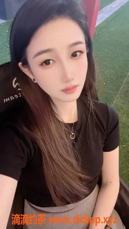 佛山楼凤-南海楚楚，700元尽享舌吻与六九服务！