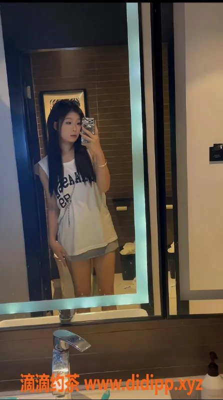 佛山楼凤-南海大沥#CC 700P/1300PP 舌吻六九服务