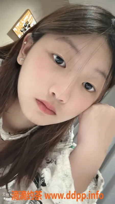 佛山楼凤-顺德小婷婷，700元洗吹做，已视频验证