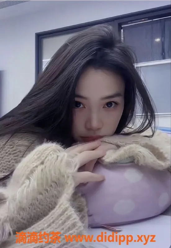 厦门楼凤-集美甜甜，165高挑美少女，23岁，服务项目多样