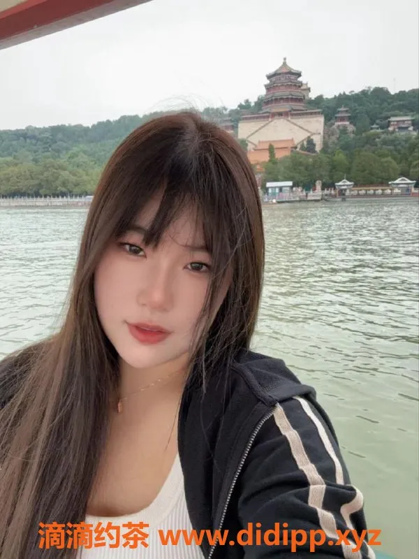 北京spa会所-昌平23岁肉感小骚货，166厘米，激情服务