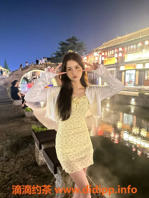 佛山楼凤-南海金沙洲芊芊，800元享舌吻服务