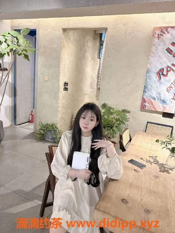 成都楼凤资源信息,成都倩儿，诱惑萝莉学妹，胜任多种服务