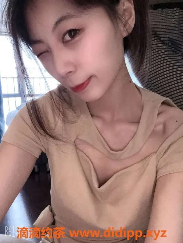 东莞楼凤-石龙小蝶，155cm 98斤，服务多样只需1300起