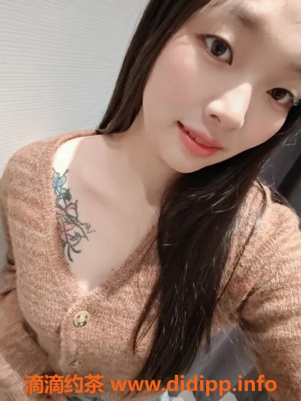 佛山楼凤-禅城萍萍，服务优质，洗吹做只需500P起